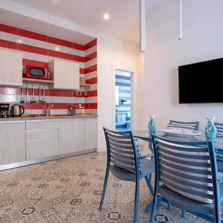 Coral Apartments Sorrento Exterior photo